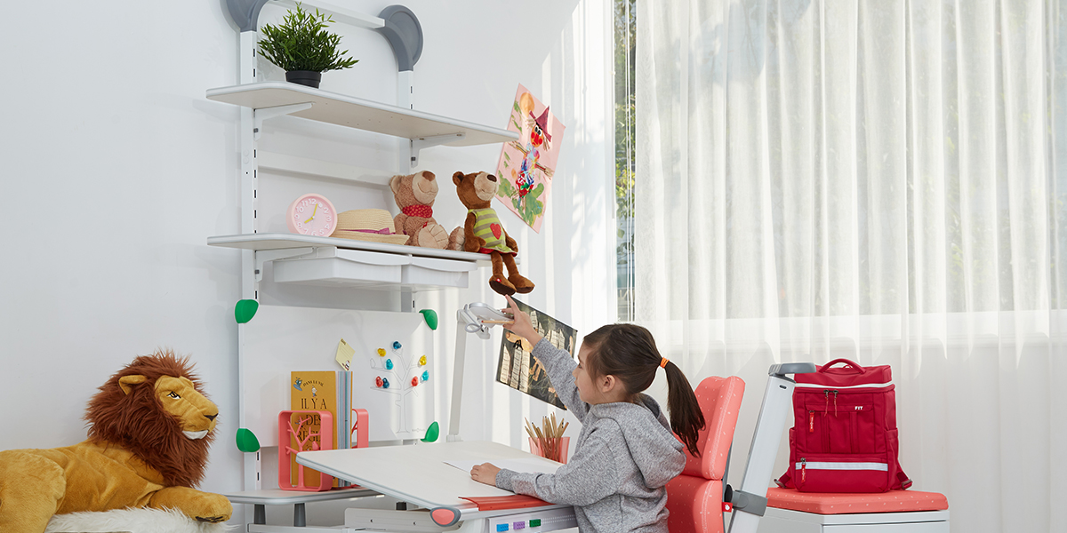 Bookends, pencil holders can create more space!